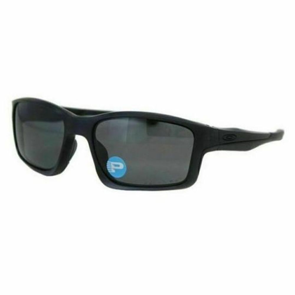 Oakley Sunglasses Grey Polarized Lens OO9247-15
